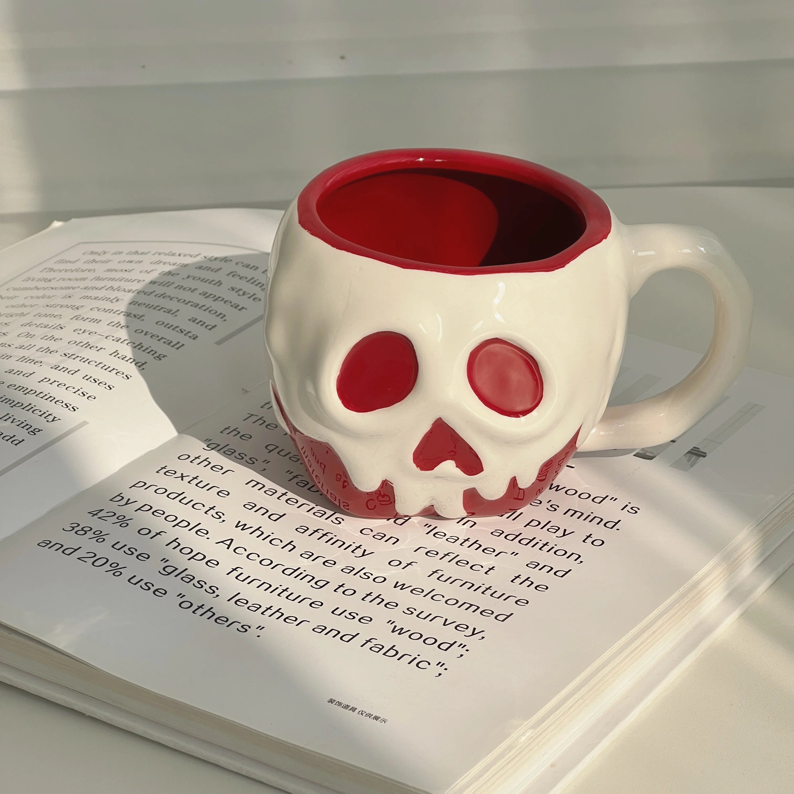 Red Skull Ceramic Mug – Perfect Halloween Gift