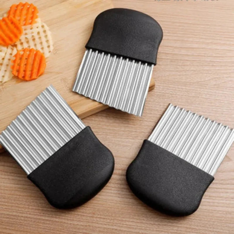 Stainless Steel Crinkle-Cut Potato and Vegetable Slicer – Wavy Kitchen Knife